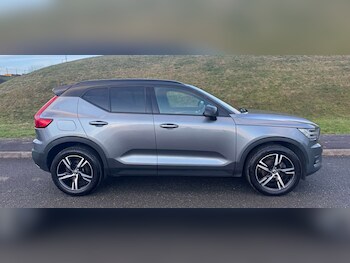 Used Volvo XC40 2018 for sale - 77195246: Photo