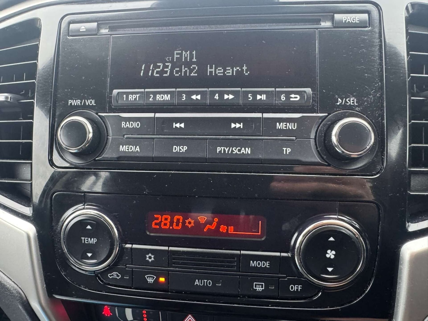 Used Mitsubishi L200 2021 for sale - 77148015: Photo 12