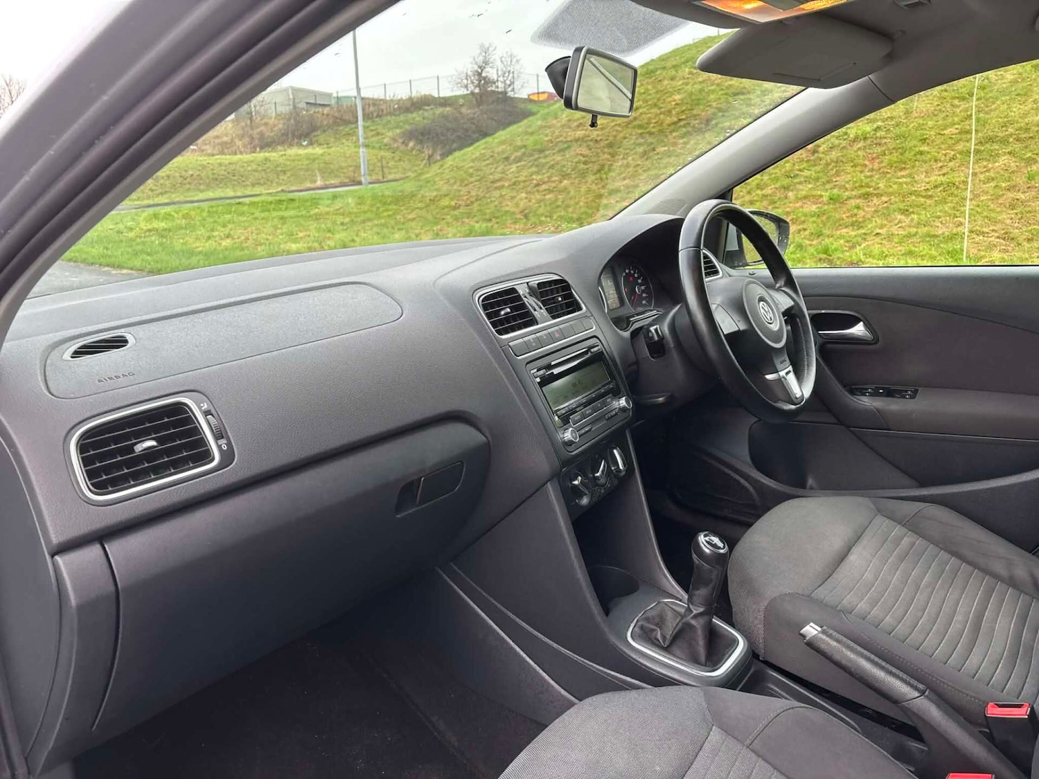 Used Volkswagen Polo 2010 for sale - 76791372: Photo 13