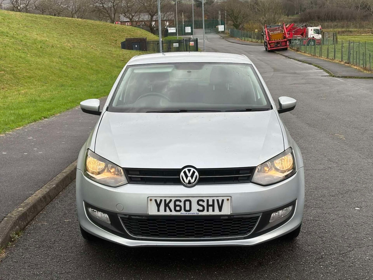 Used Volkswagen Polo 2010 for sale - 76791372: Photo 2