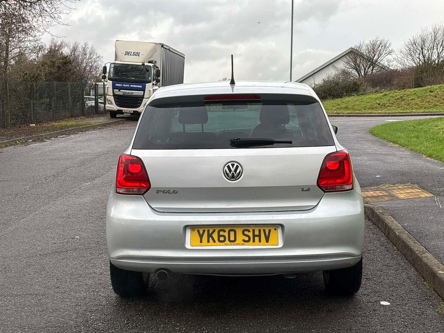 Used Volkswagen Polo 2010 for sale - 76791372: Photo 4