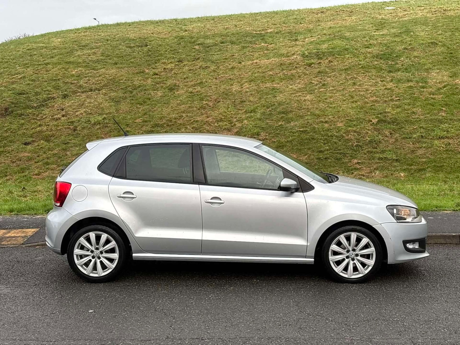 Used Volkswagen Polo 2010 for sale - 76791372: Photo 7