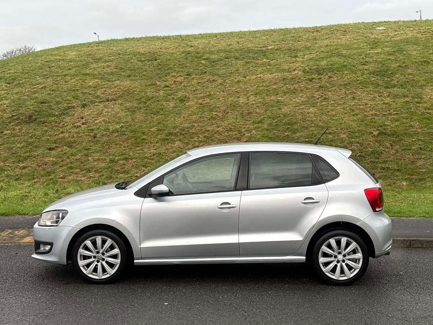 Used Volkswagen Polo 2010 for sale - 76791372: Photo 8