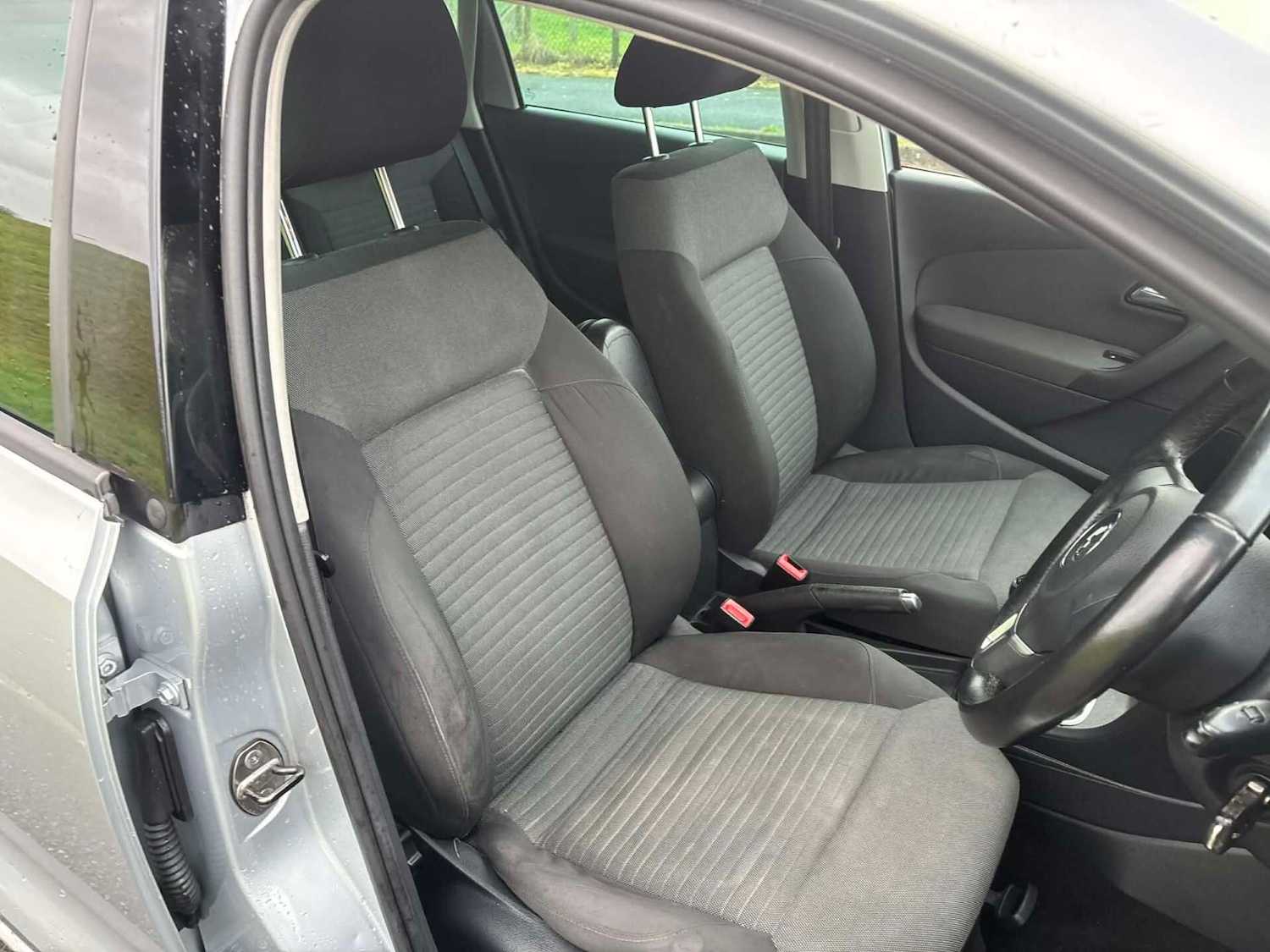 Used Volkswagen Polo 2010 for sale - 76791372: Photo 9