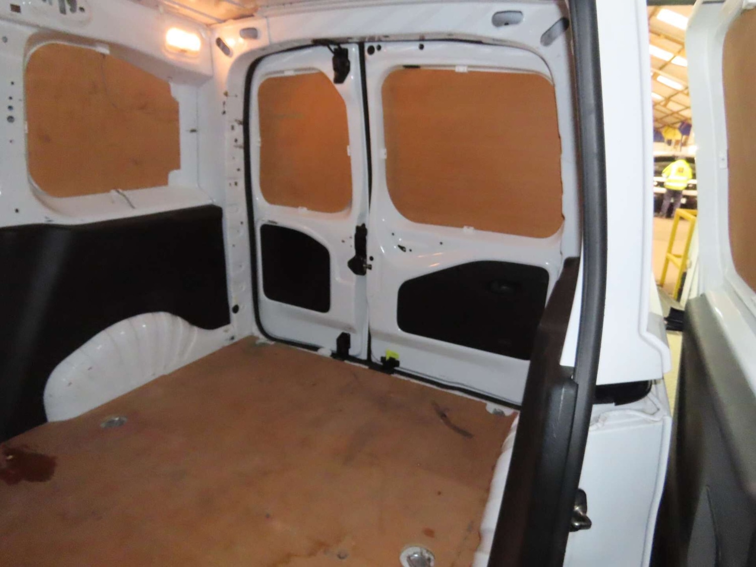 Used Peugeot Partner 2020 for sale - 76985205: Photo 10