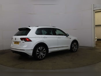 Used Volkswagen Tiguan 2018 for sale - 76301205: Photo 3