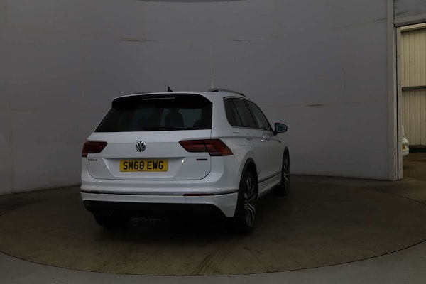 Used Volkswagen Tiguan 2018 for sale - 76301205: Photo 4