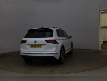 Used Volkswagen Tiguan 2018 for sale - 76301205: Photo 4