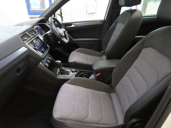 Used Volkswagen Tiguan 2018 for sale - 76301205: Photo 6
