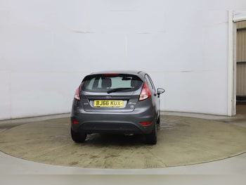 Used Ford Fiesta 2016 for sale - 78353070: Photo