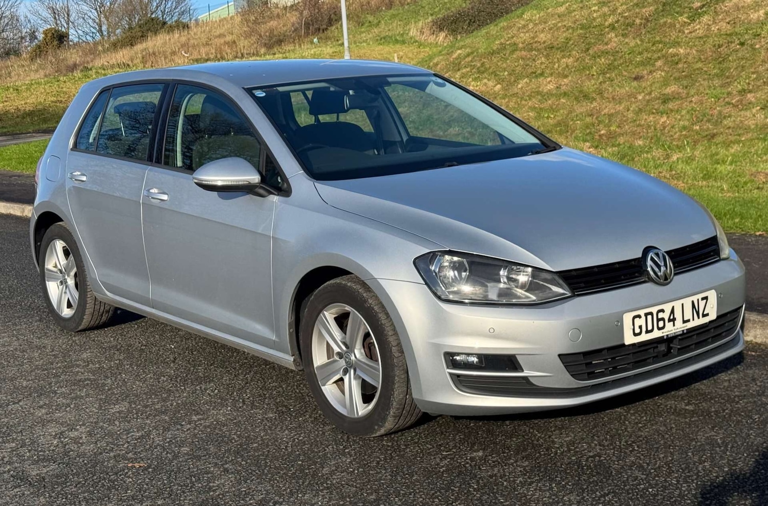 Used Volkswagen Golf 2015 for sale - 76631165: Photo 1