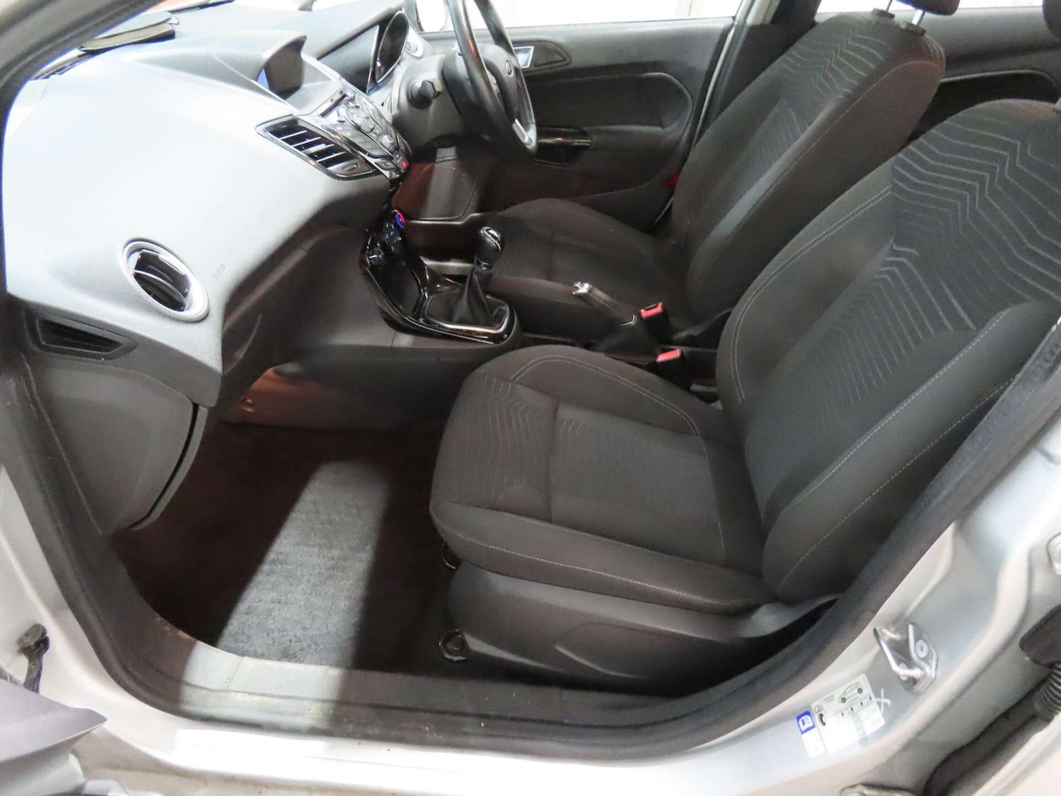 Used Ford Fiesta 2016 for sale - 77530442: Photo 8