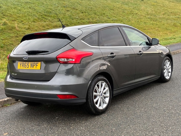 Used Ford Focus 2015 for sale - 76205823: Photo 7