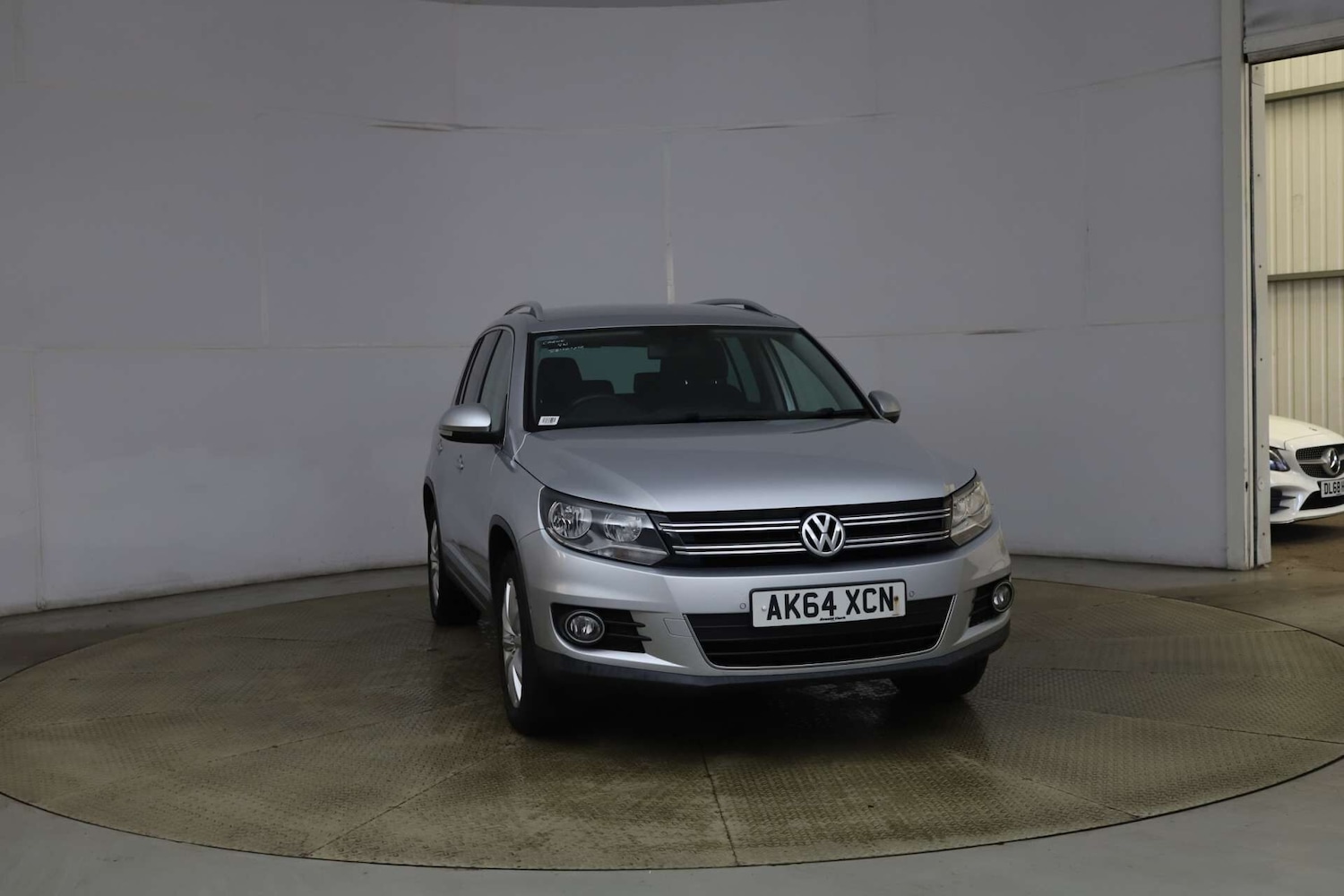 Used Volkswagen Tiguan 2014 for sale - 76476858: Photo 1