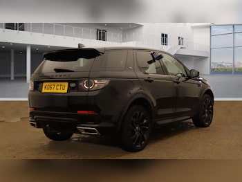 Used Land Rover Discovery Sport 2018 for sale - 75511406: Photo