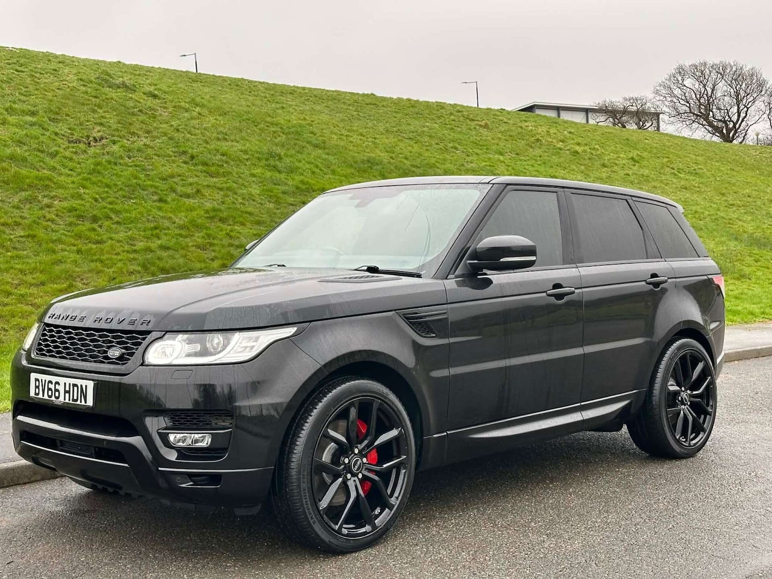 Used Land Rover Range Rover Sport 2016 for sale - 77998652: Photo 2