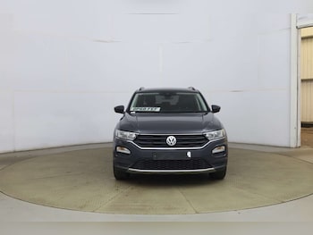 Used Volkswagen T-Roc 2018 for sale - 78646279: Photo