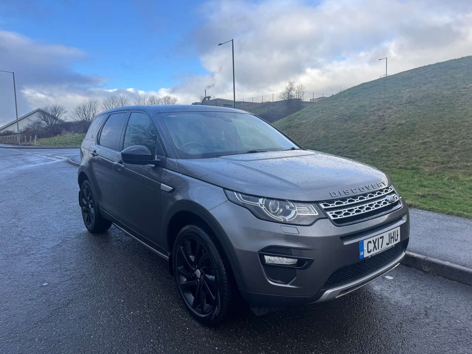 Used Land Rover Discovery Sport 2017 for sale - 77571183: Photo 1