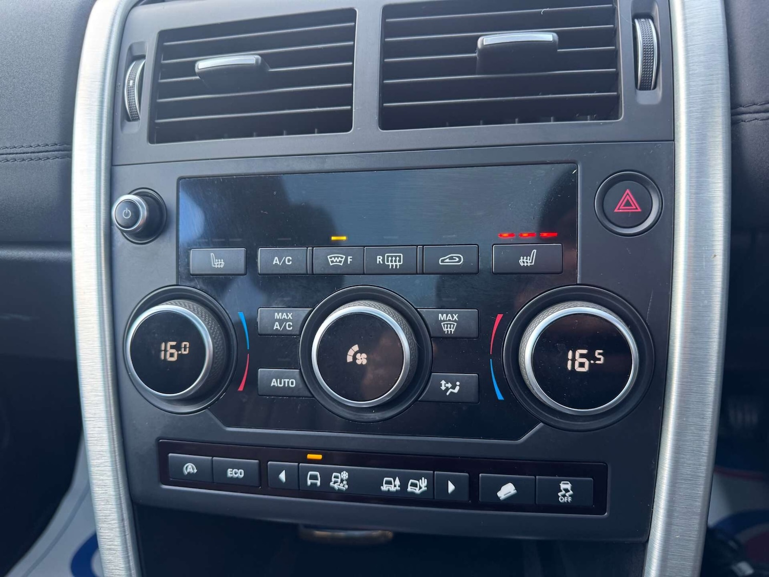 Used Land Rover Discovery Sport 2017 for sale - 77571183: Photo 14