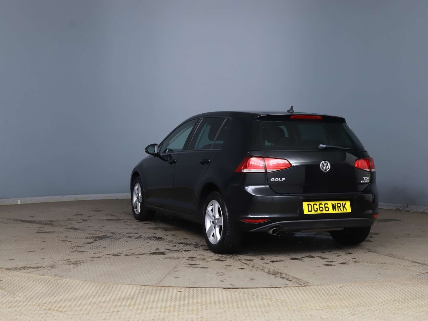 Used Volkswagen Golf 2016 for sale - 77917391: Photo 6