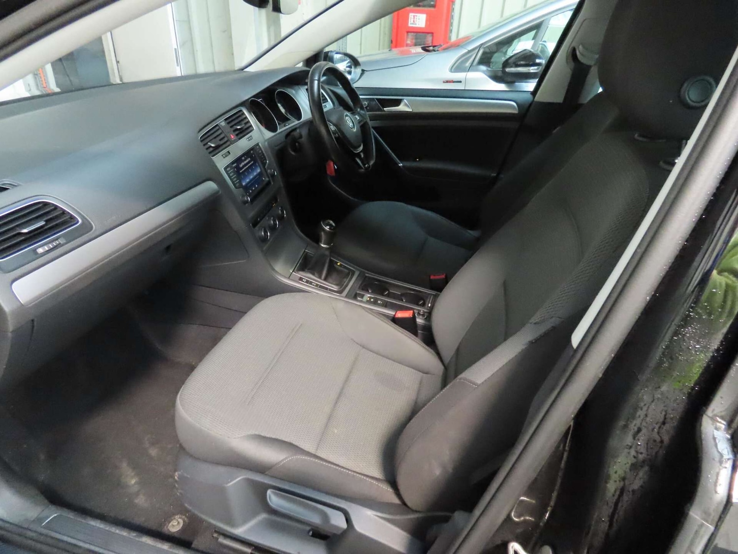 Used Volkswagen Golf 2016 for sale - 77917391: Photo 8