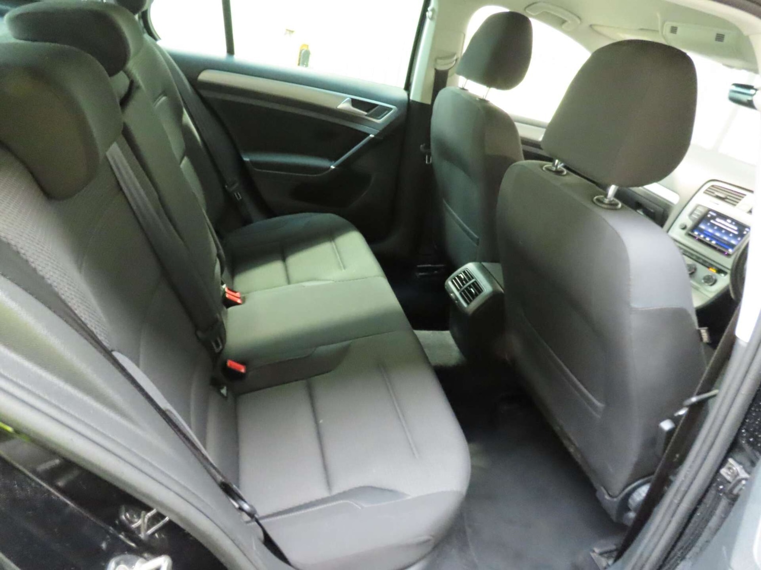 Used Volkswagen Golf 2016 for sale - 77917391: Photo 9