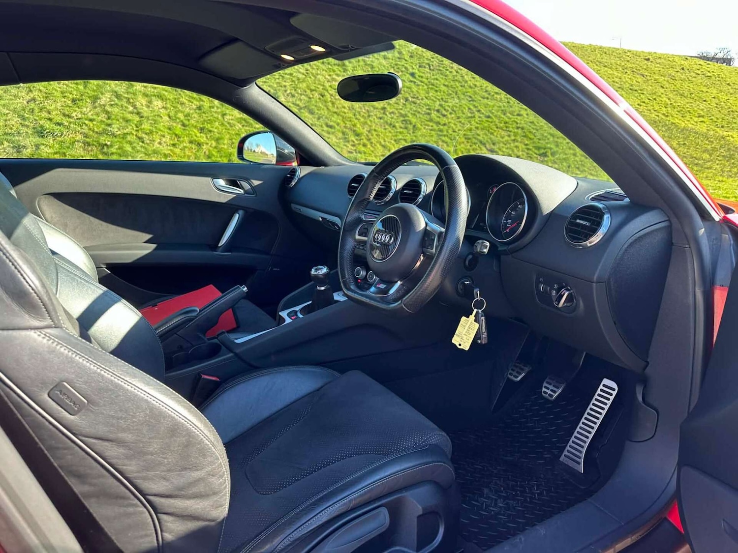 Used Audi TT 2013 for sale - 77790281: Photo 12