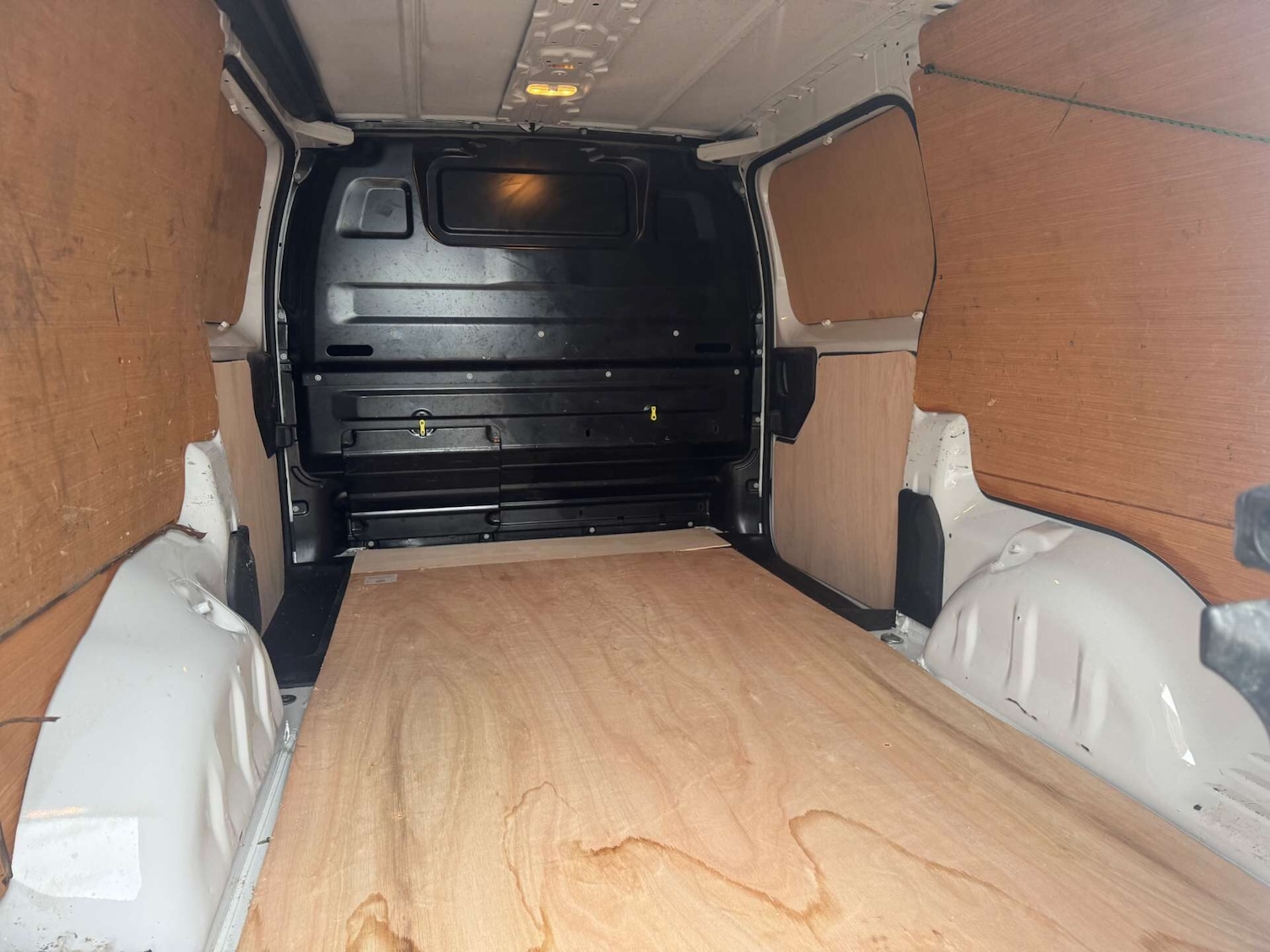 Used Vauxhall Vivaro 2023 for sale - 77691967: Photo 11