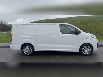Used Vauxhall Vivaro 2023 for sale - 77691967: Photo