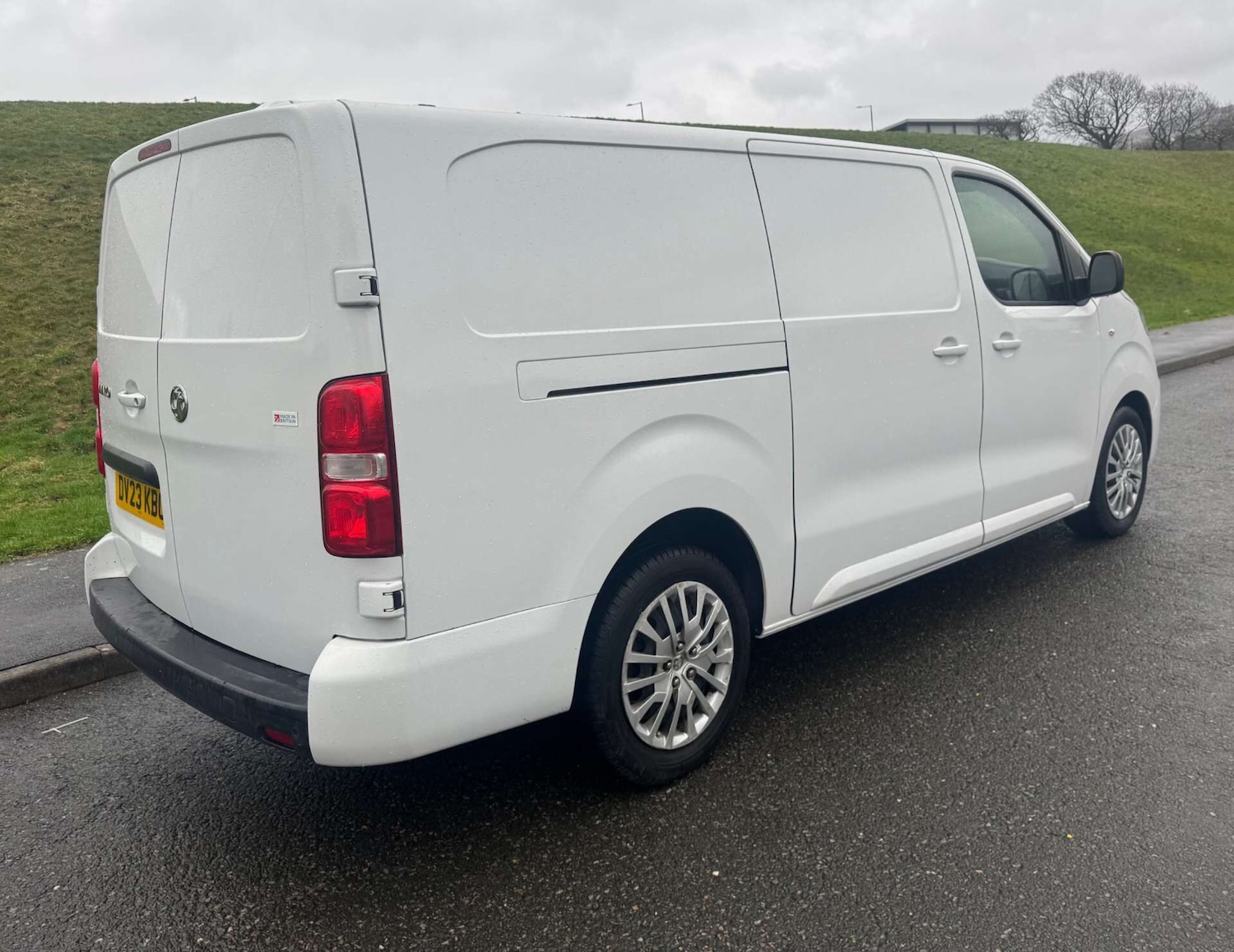 Used Vauxhall Vivaro 2023 for sale - 77691967: Photo 4