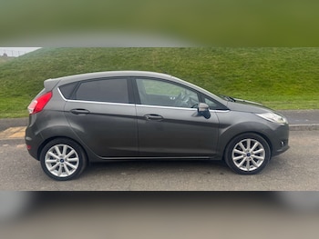 Used Ford Fiesta 2016 for sale - 78108280: Photo