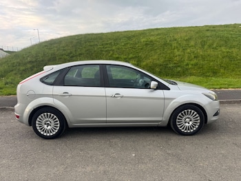 Used Ford Focus 2010 for sale - 78538577: Photo