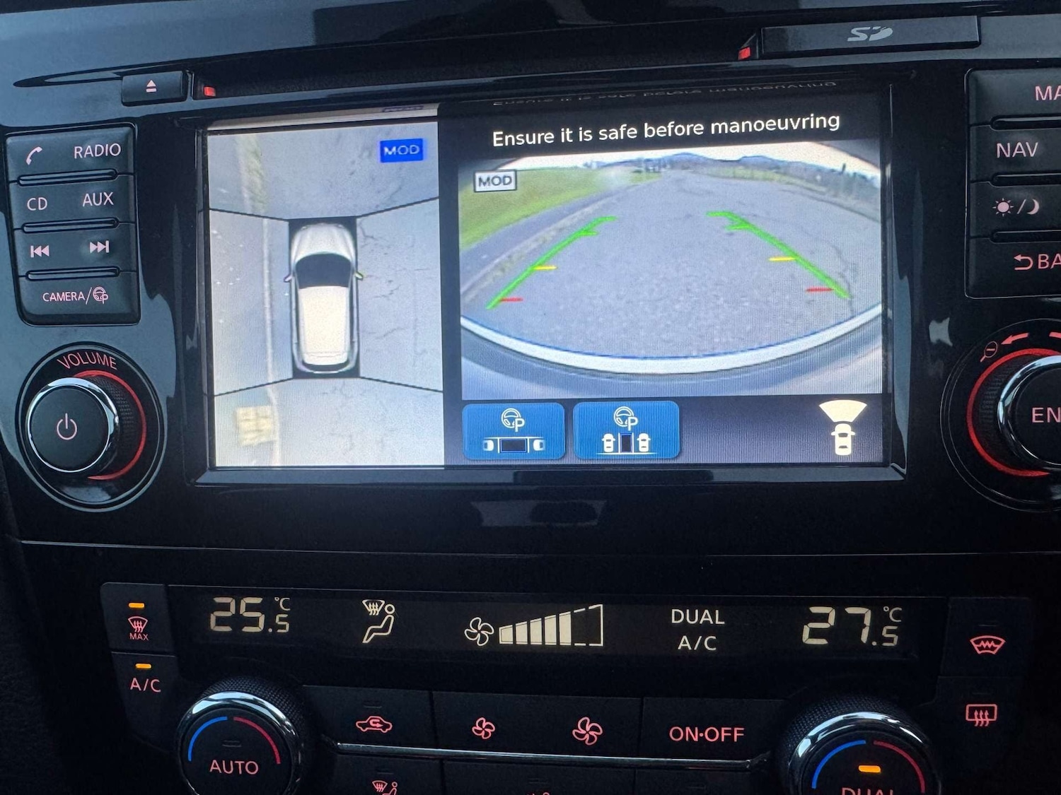 Used Nissan Qashqai 2017 for sale - 77014125: Photo 15