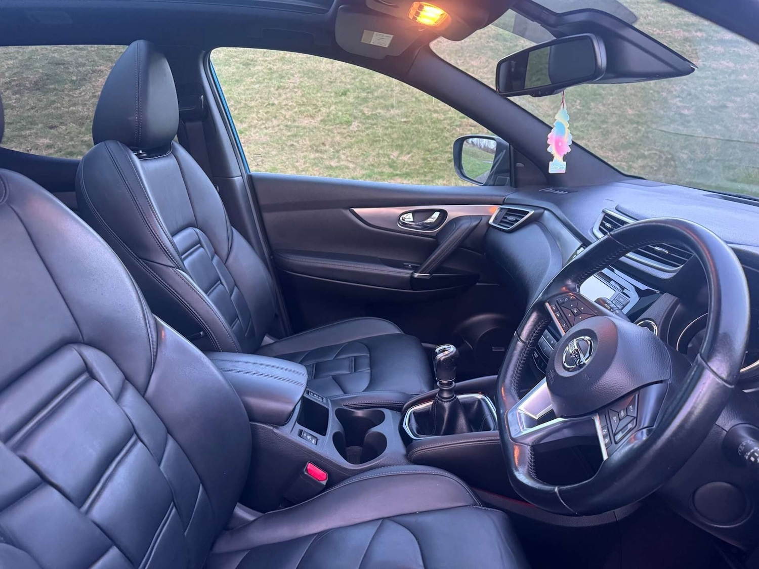 Used Nissan Qashqai 2017 for sale - 77014125: Photo 6