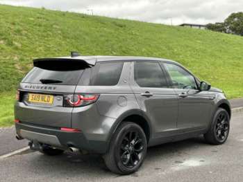 Used Land Rover Discovery Sport 2019 for sale - 75426430: Photo