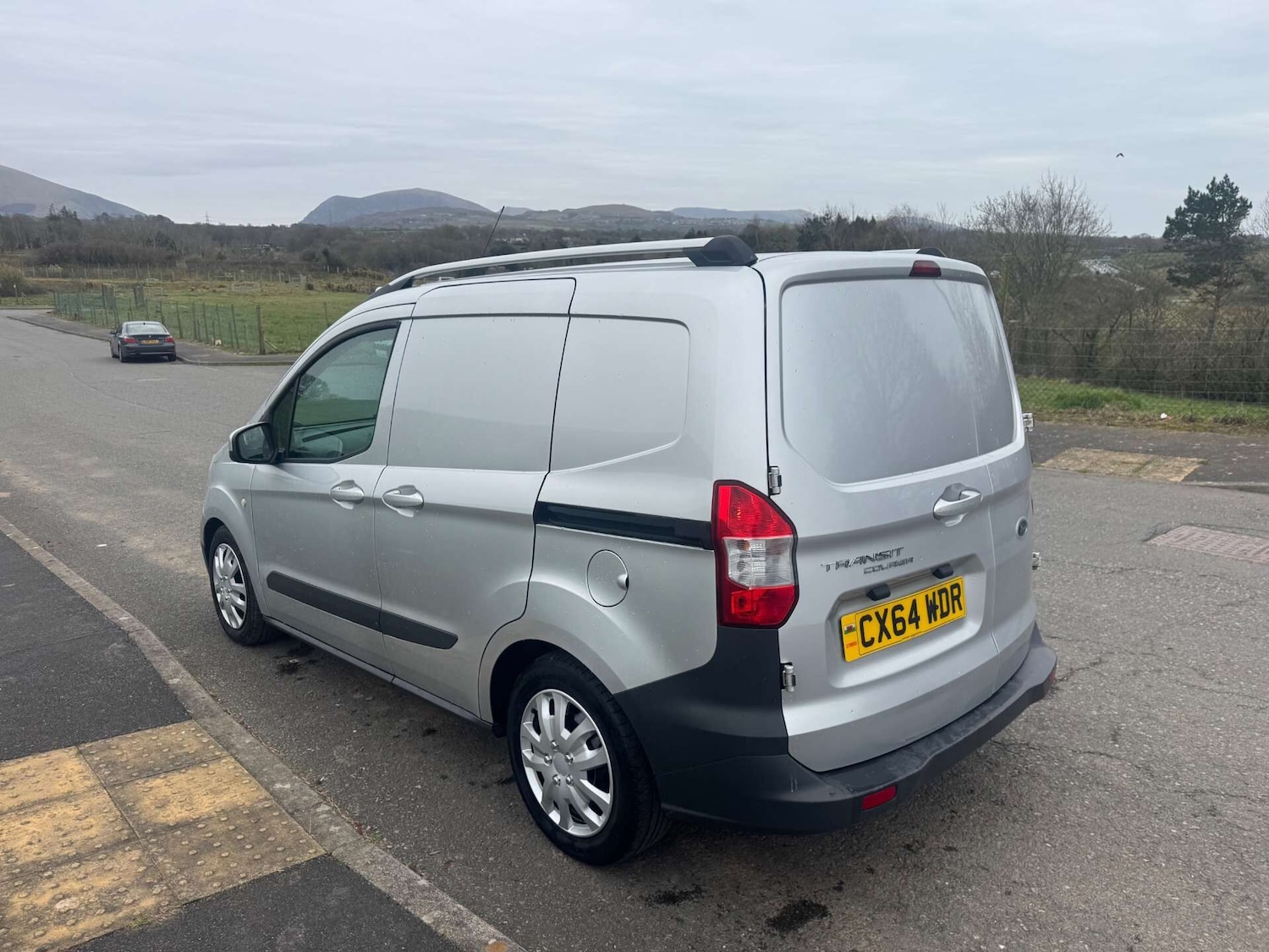 Used Ford Transit Courier 2014 for sale - 77985011: Photo 6