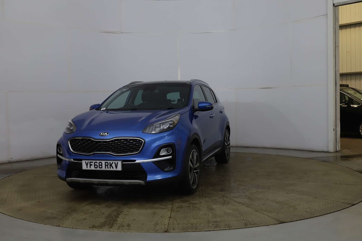 Used Kia Sportage 2018 for sale - 77195239: Photo 2