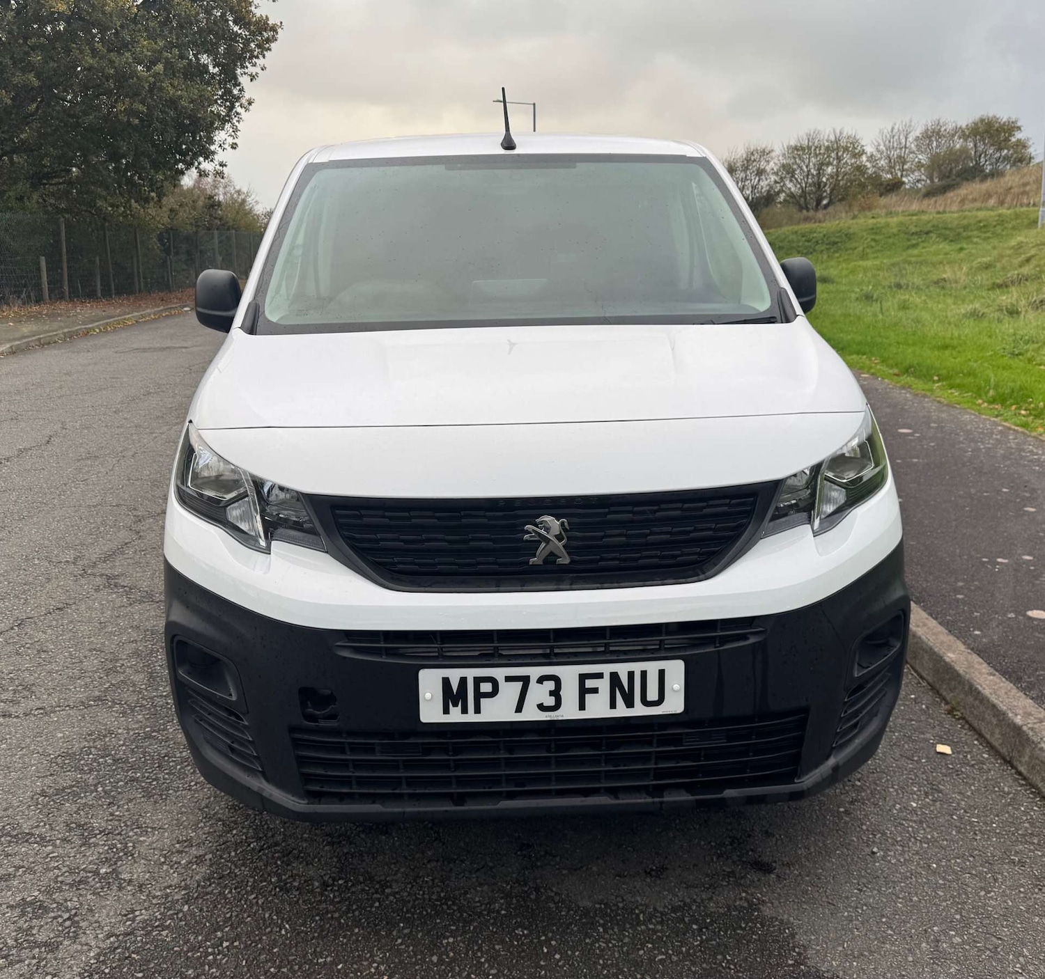 Used Peugeot Partner 2024 for sale - 76392375: Photo 2