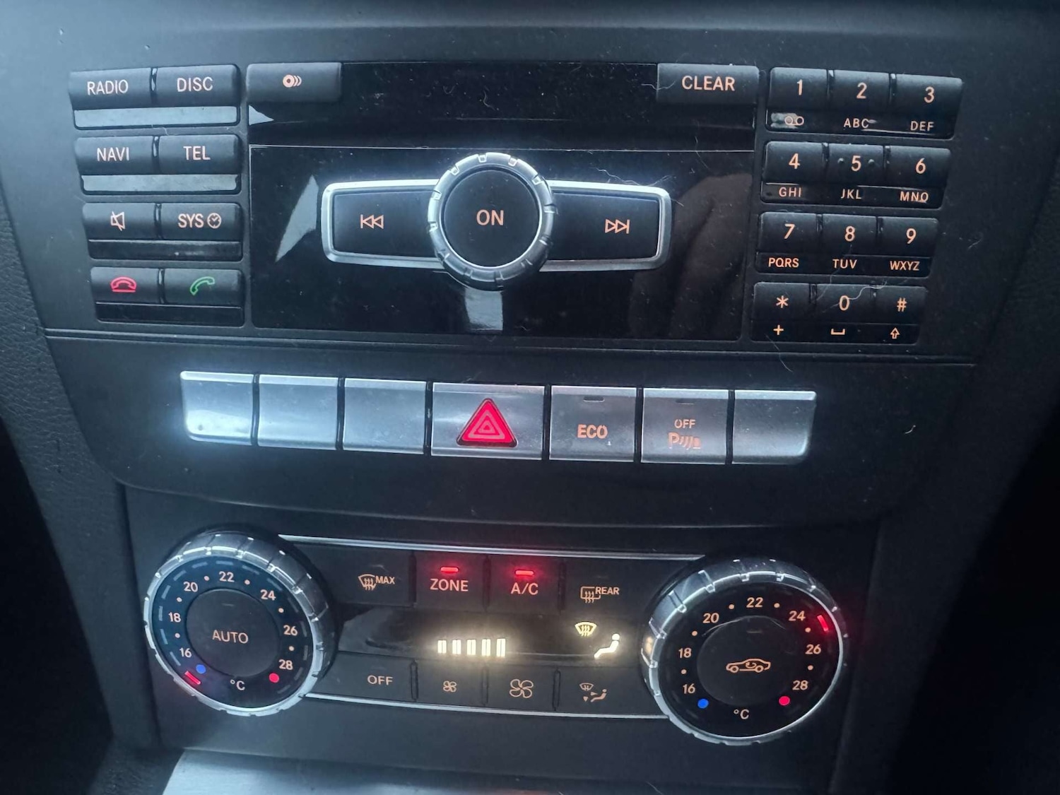 Used Mercedes-Benz C Class 2015 for sale - 77270830: Photo 12