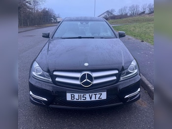 Used Mercedes-Benz C Class 2015 for sale - 77270830: Photo