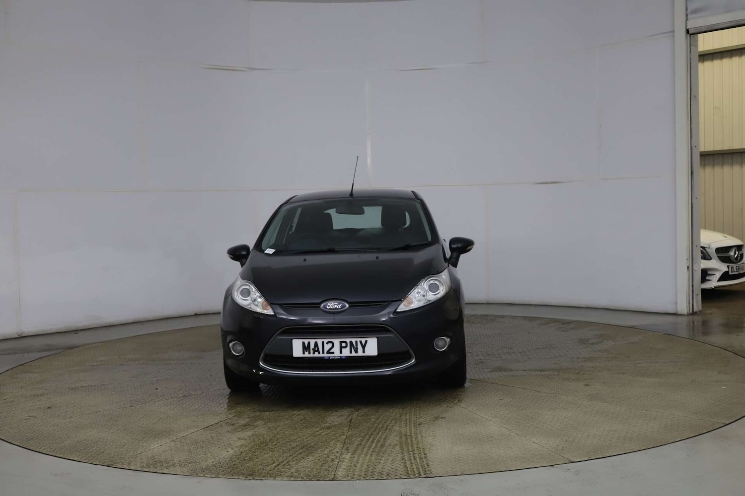 Used Ford Fiesta 2012 for sale - 76476867: Photo 2