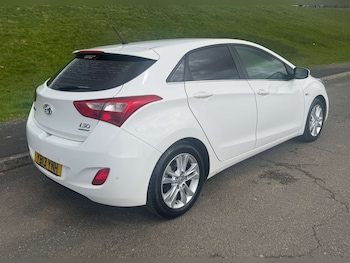 Used Hyundai i30 2013 for sale - 78077977: Photo