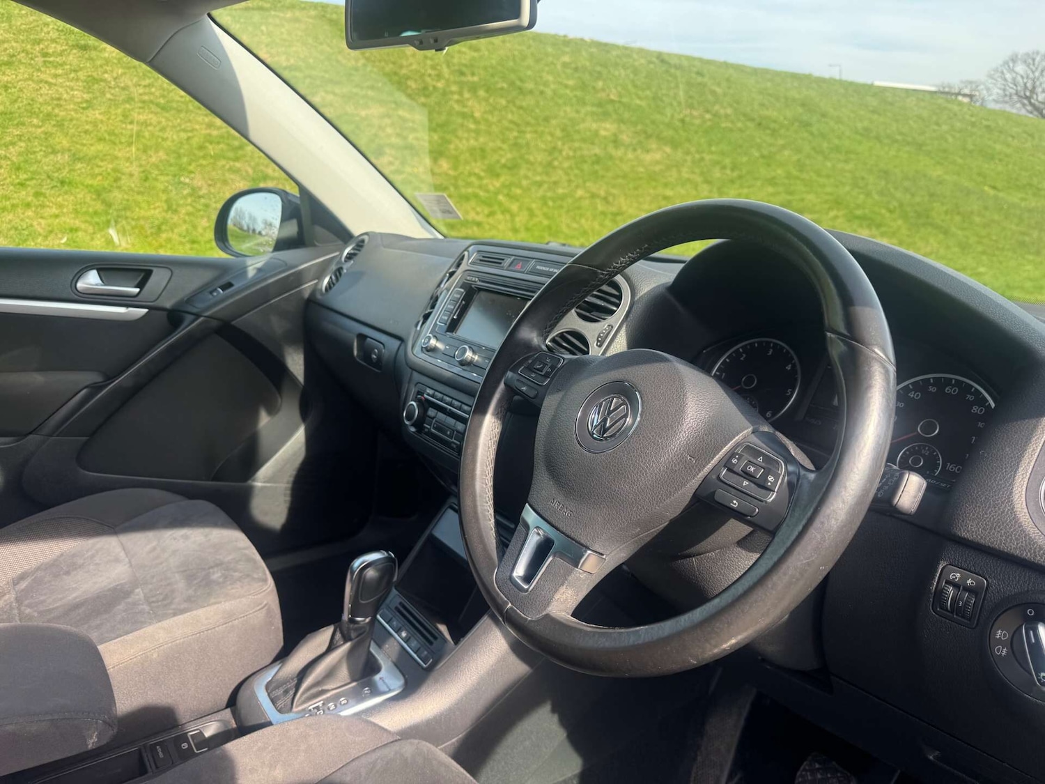 Used Volkswagen Tiguan 2014 for sale - 77945550: Photo 7