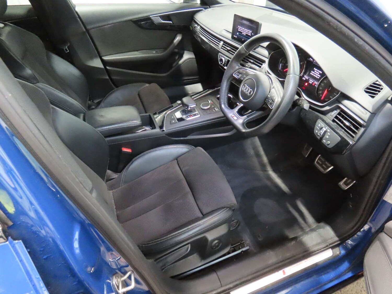 Used Audi A4 2019 for sale - 77864728: Photo 7