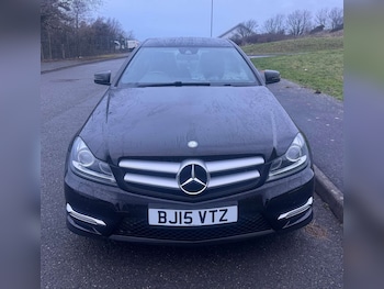 Used Mercedes-Benz C Class 2015 for sale - 77100056: Photo