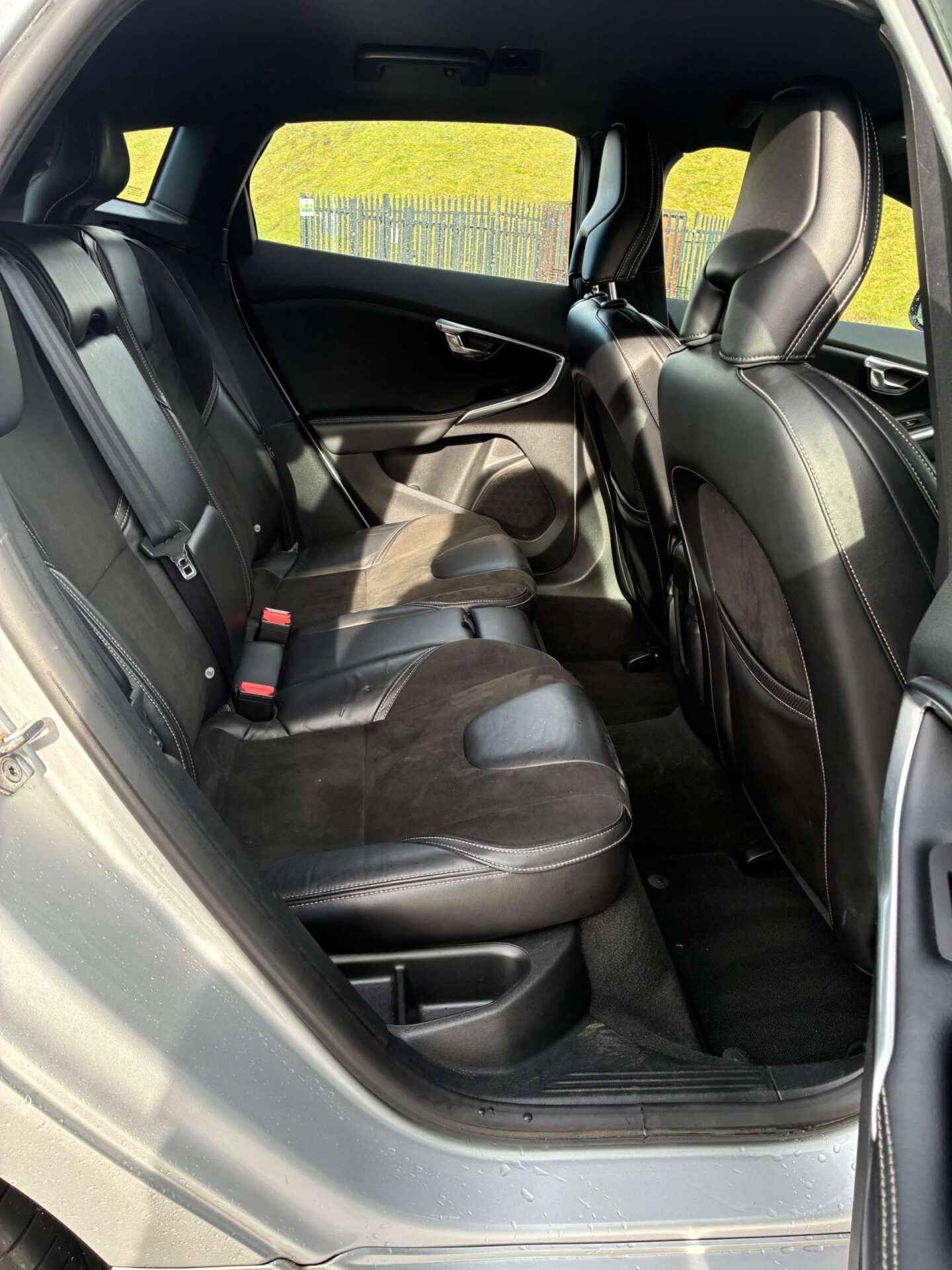 Used Volvo V40 2016 for sale - 77482662: Photo 11