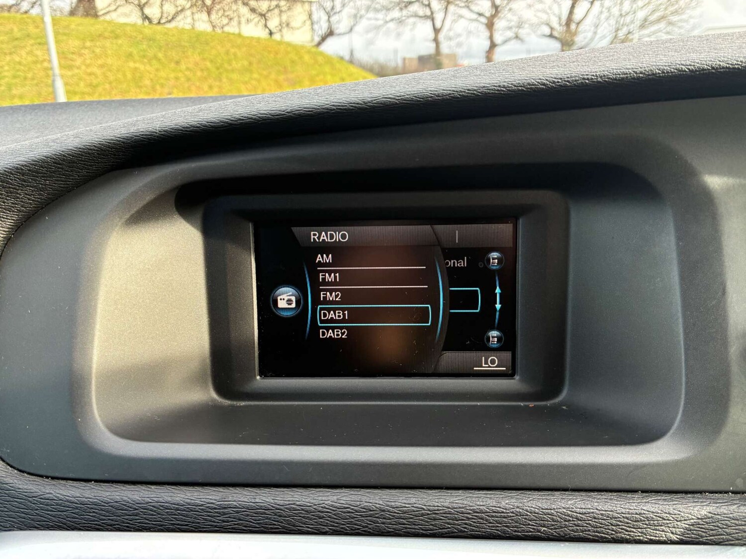 Used Volvo V40 2016 for sale - 77482662: Photo 14