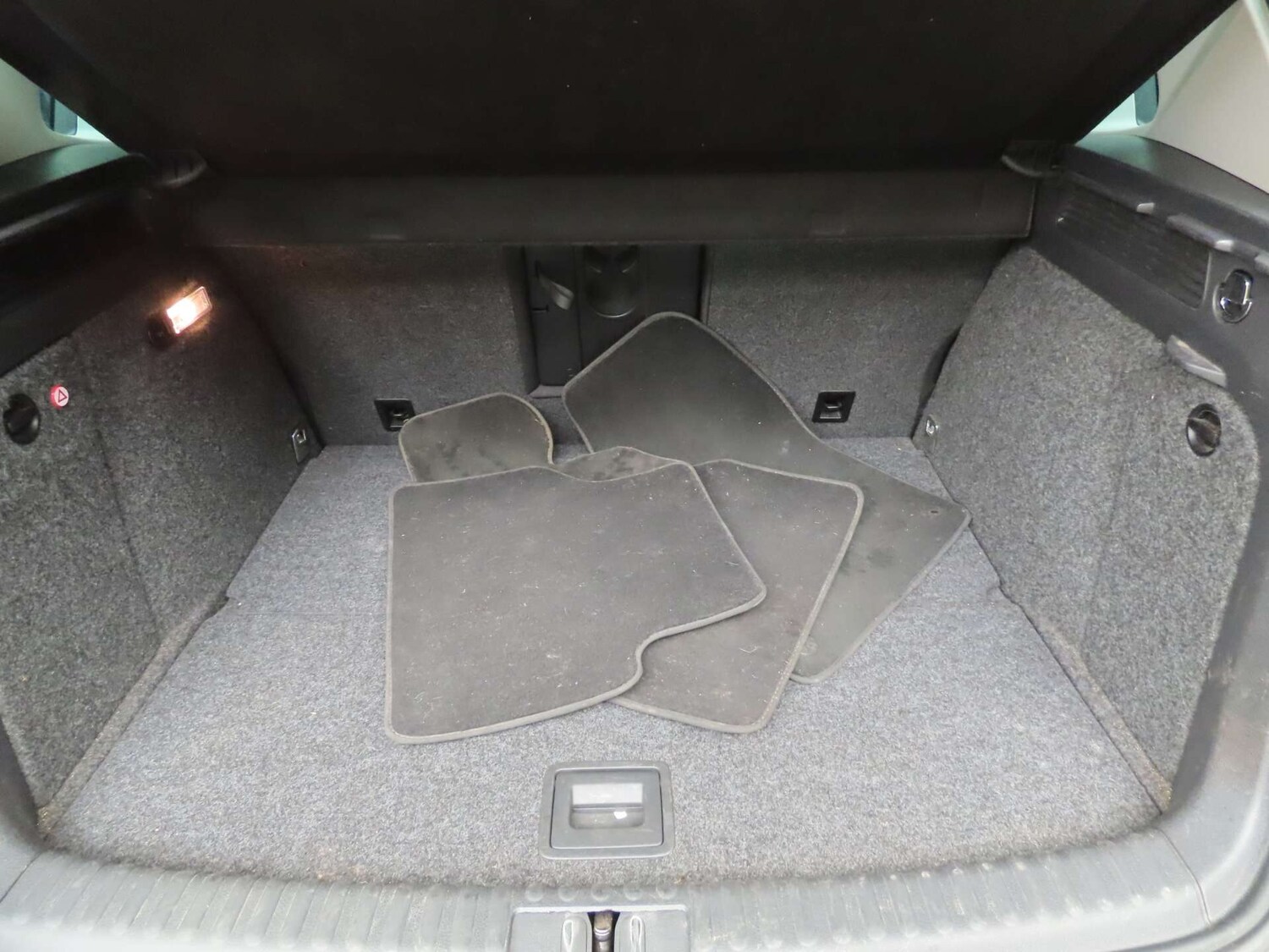 Used Volkswagen Tiguan 2013 for sale - 78140212: Photo 8