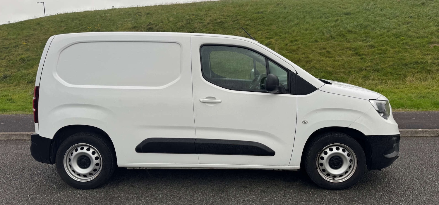 Used Vauxhall Combo 2019 for sale - 76159760: Photo 3
