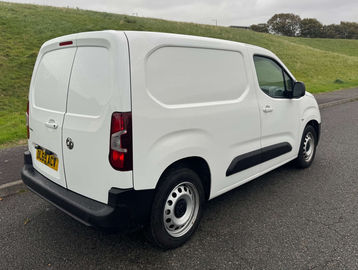 Used Vauxhall Combo 2019 for sale - 76159760: Photo 4